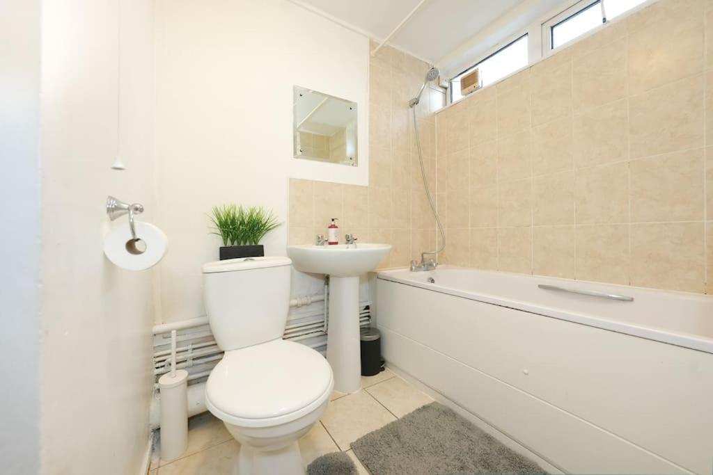 Oasis Flat With High-speed Broadband And Free Parking * Londres